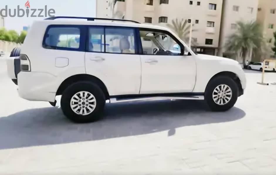 Mitsubishi Pajero 2013 2