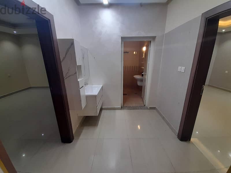 4 Bedrooms Nice Apartment in Sabha Al Ahmad 7
