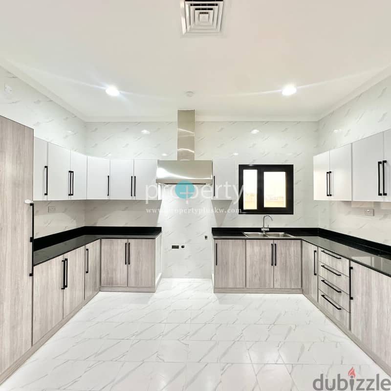 Spacious 4 Bedroom Floor with Balcony for Rent in Rumaithya 2