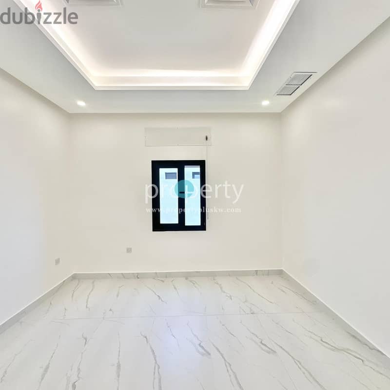 Spacious 4 Bedroom Floor with Balcony for Rent in Rumaithya 4