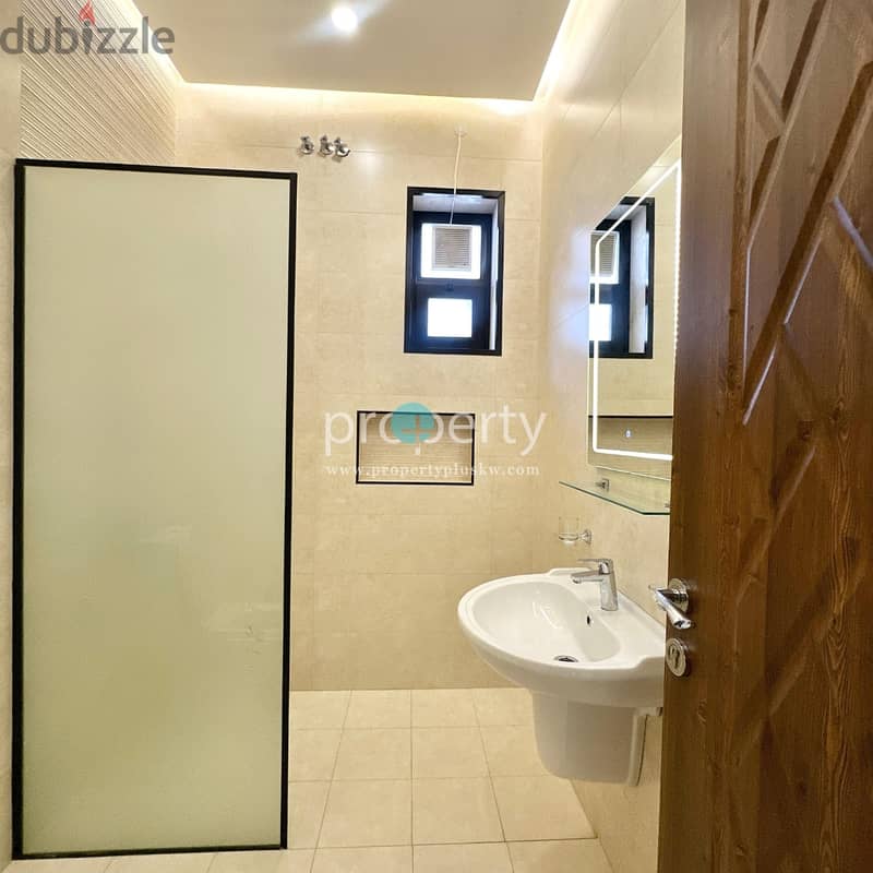Spacious 4 Bedroom Floor with Balcony for Rent in Rumaithya 6