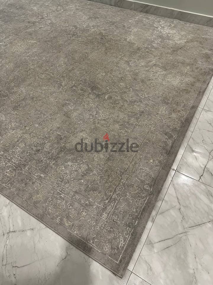 Large Dense Floral Area Rug — 310x250cm, Grey 2