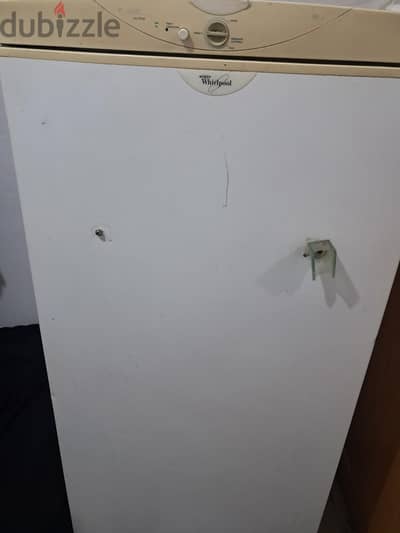 فريزر  ٦ درج whirlpool حلته ممتازة للبيع