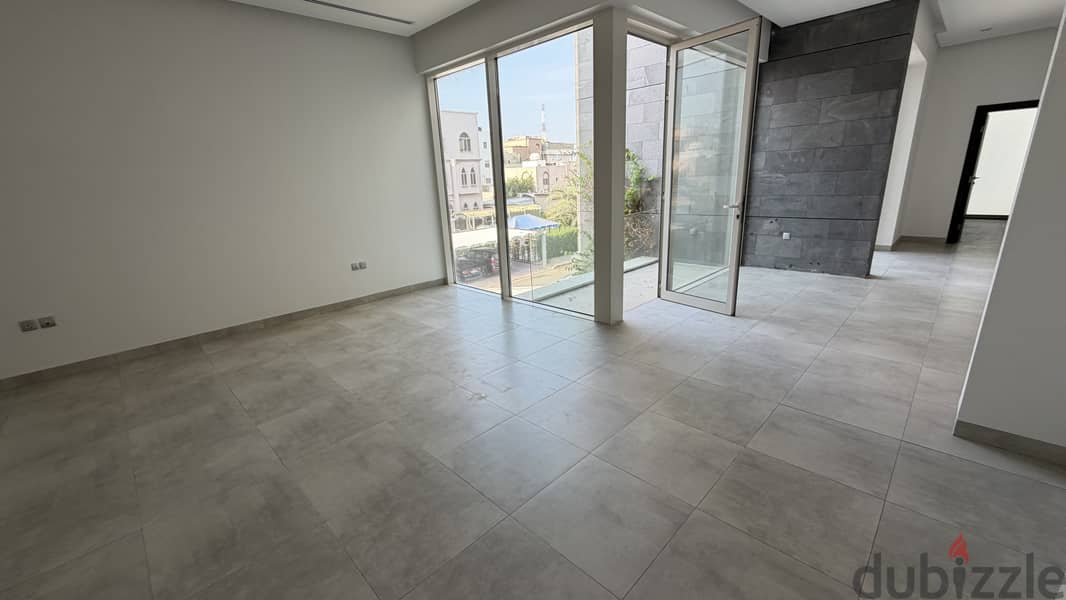 3 Master Bedroom Floor in Rawda 5