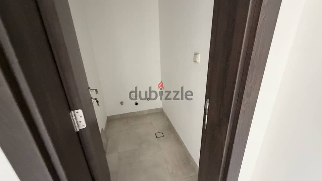 3 Master Bedroom Floor in Rawda 9