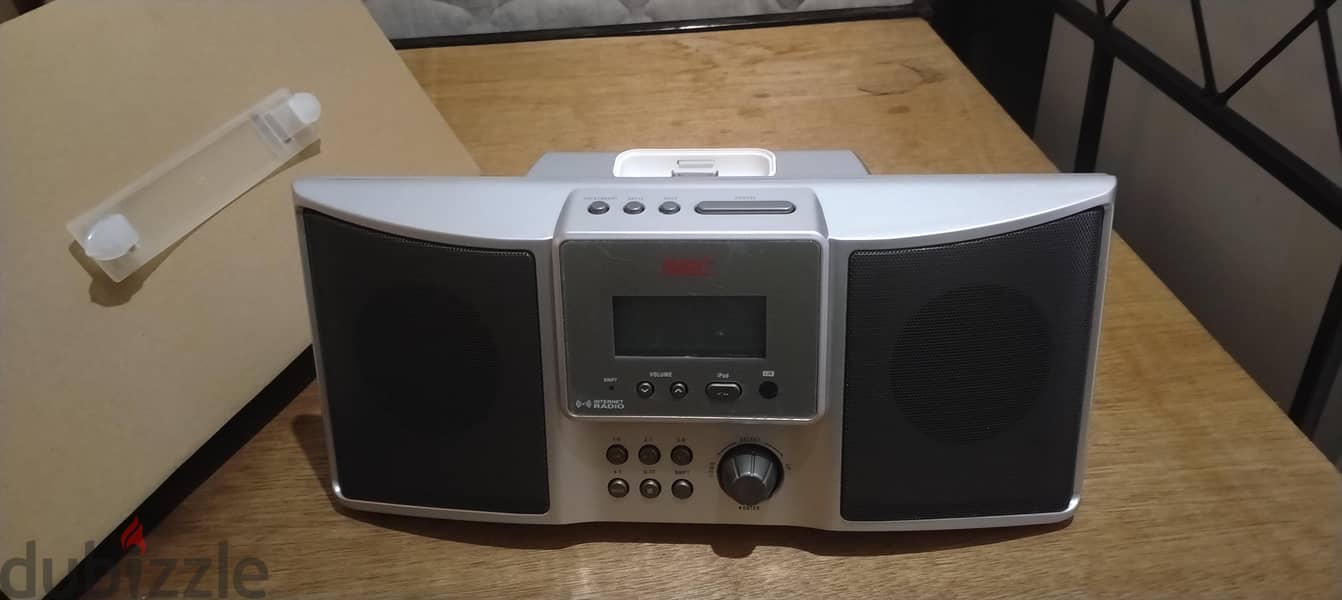 FM. . . . . 6