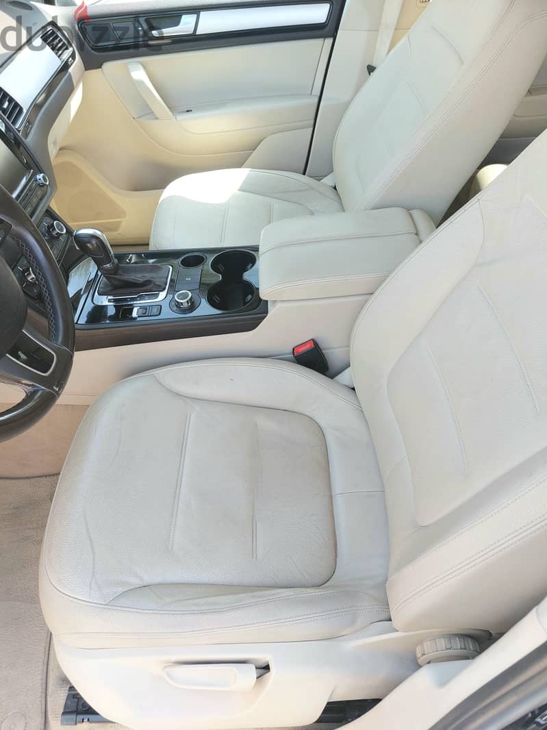 vw touareg 2015 excellent condition orginal paint 8