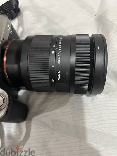 Sigma 28-70 f2.8 Sony E-mount lens