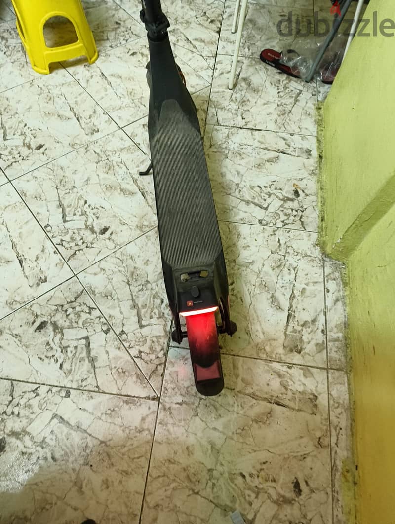 Xiaomi Electric Scooter 4 Lite (2nd Gen) - Used for 4 months 4