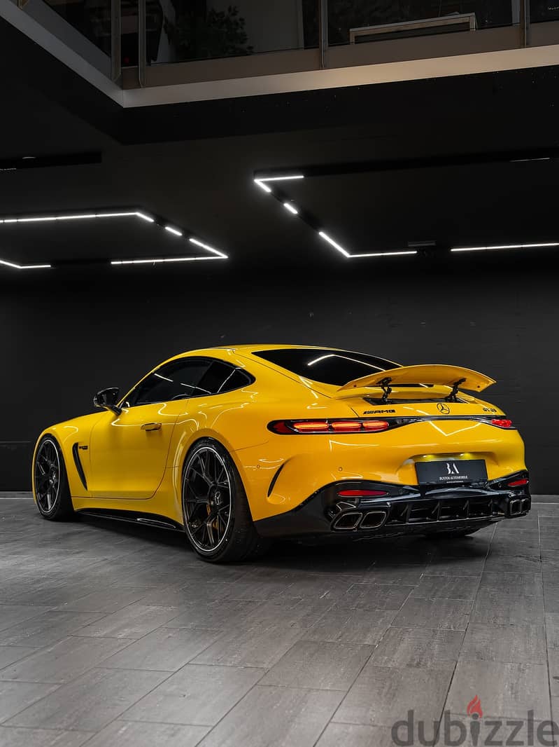 Mercedes-Benz GT Class 2024 مرسيدس-AMG GT كوبيه 2