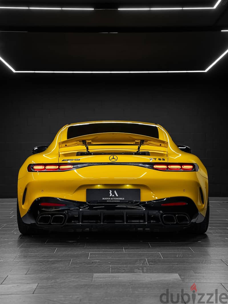 Mercedes-Benz GT Class 2024 مرسيدس-AMG GT كوبيه 4