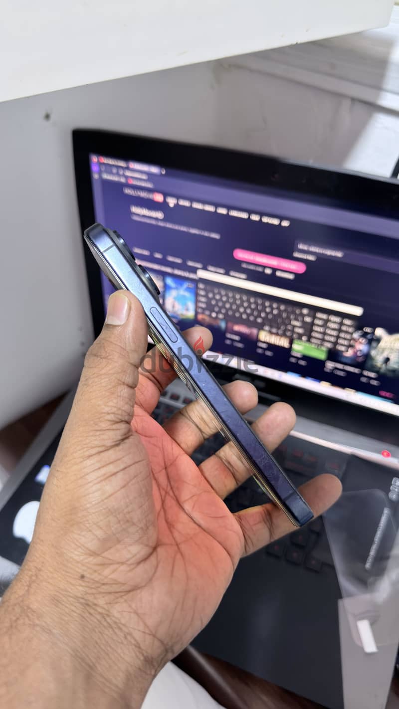 Apple - iPhone 15 Pro Max 5