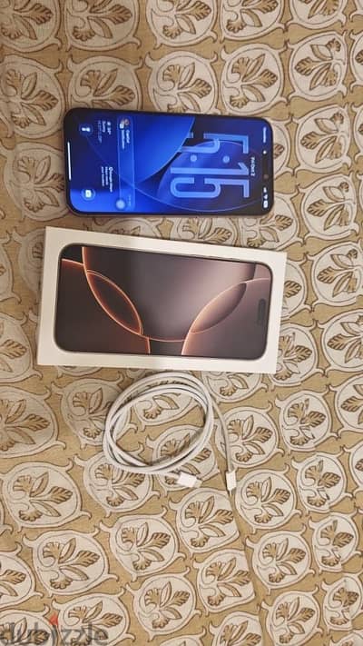 Apple - iPhone 16 Pro Max