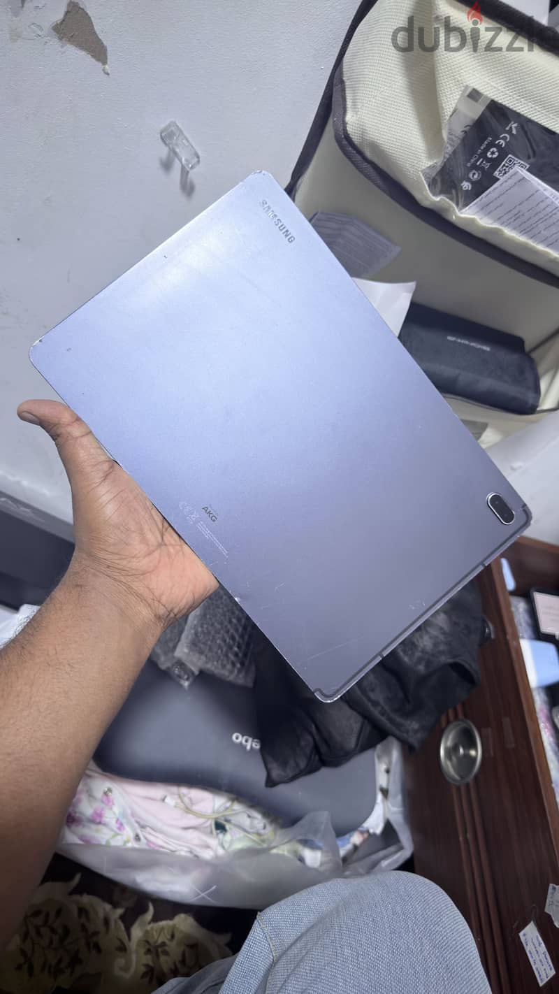 Samsung tab S7FE 12.4 inch 9
