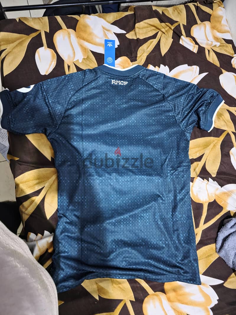 Real Madrid Authentic Quality 2nd kit 1