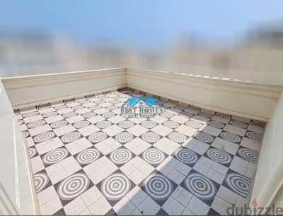 spacious 3 Bedroom Floor