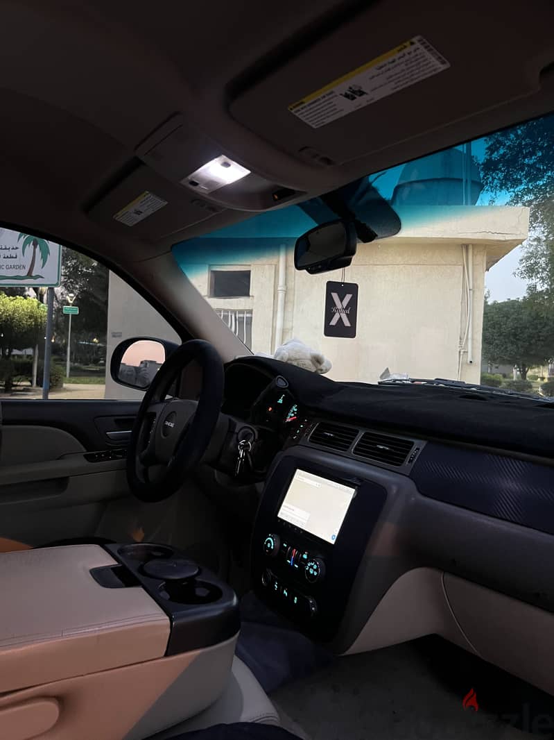 Chevrolet Tahoe 2012 6