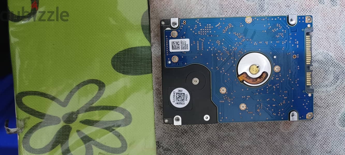 Hitachi Global Storage Technologies (HGST) HDD 1