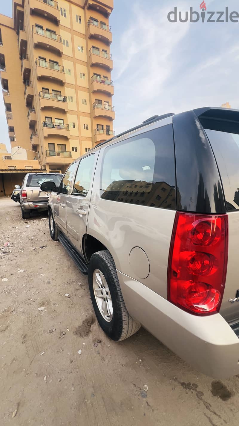 GMC Yukon 2009 1