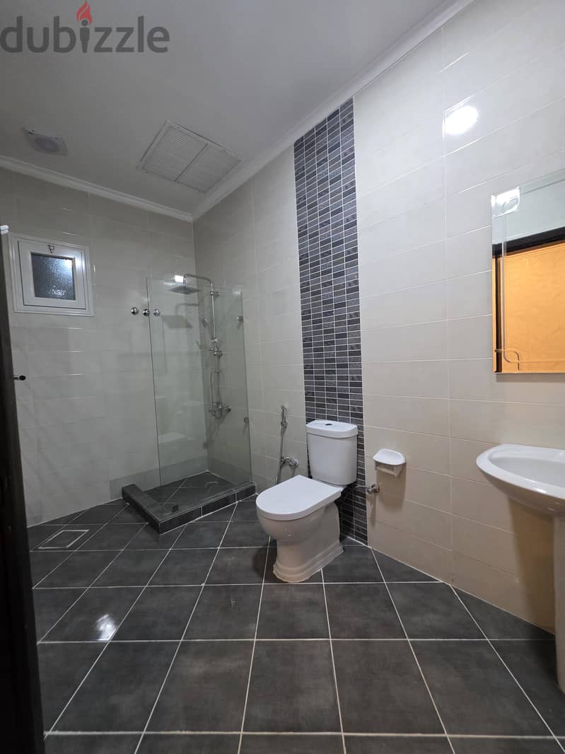 ground floor for rent 5 bed in abu fatera 8