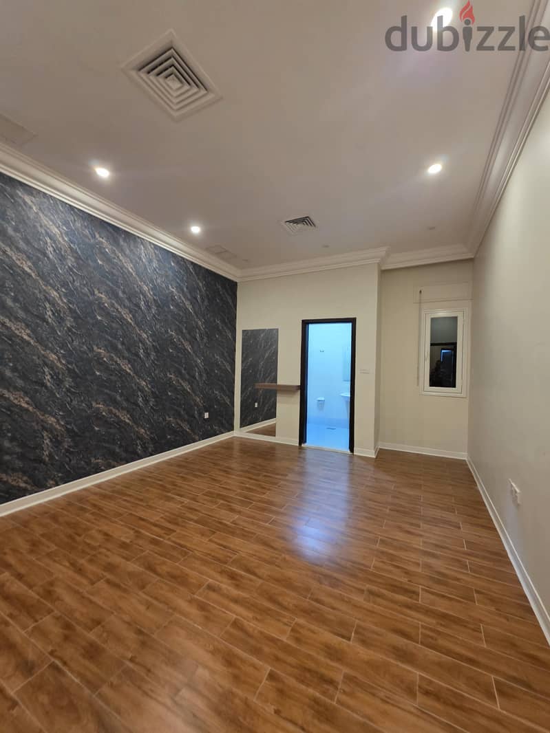 ground floor for rent 5 bed in abu fatera 10
