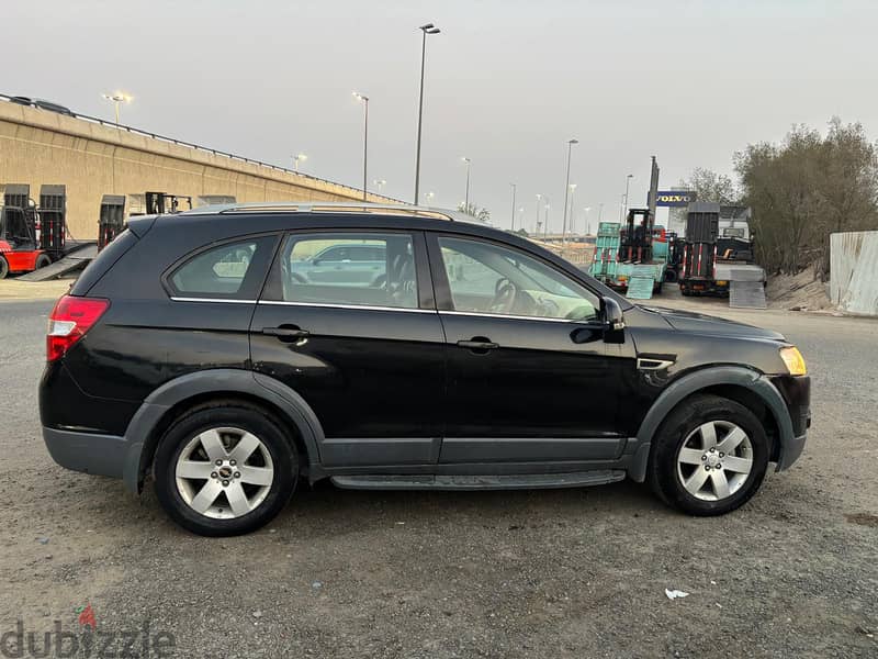 Chevrolet Captiva 2011 LTS 5