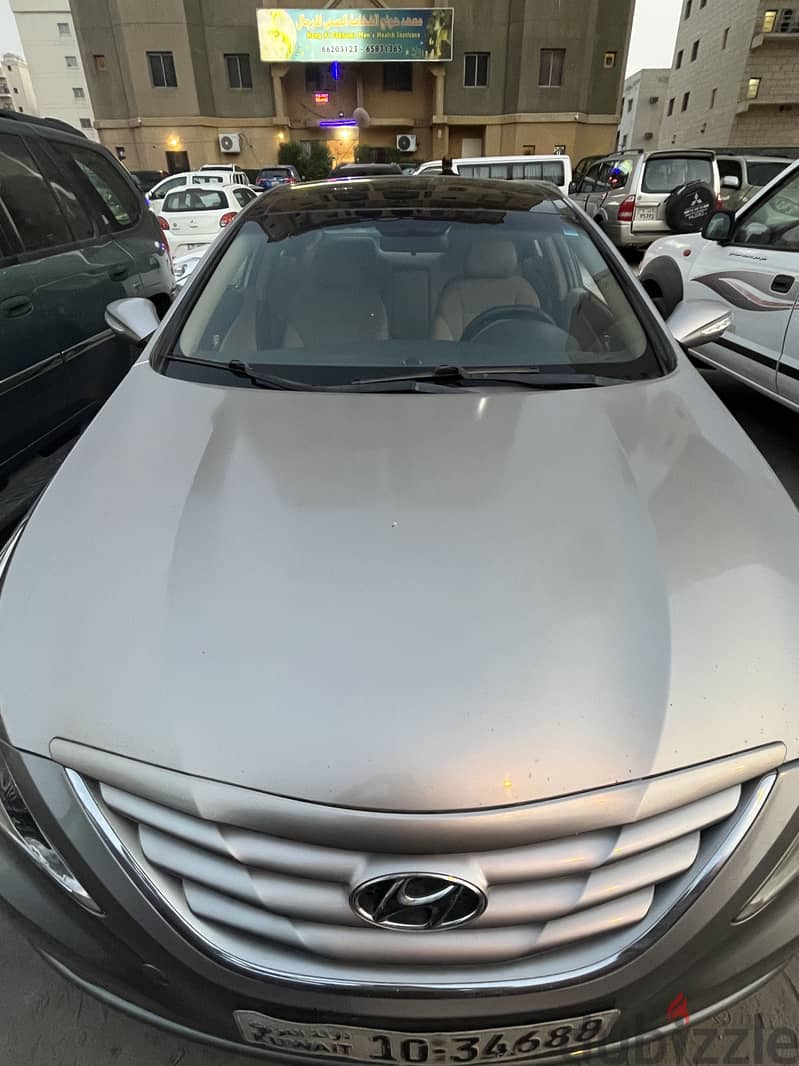 Hyundai Sonata 2011 3