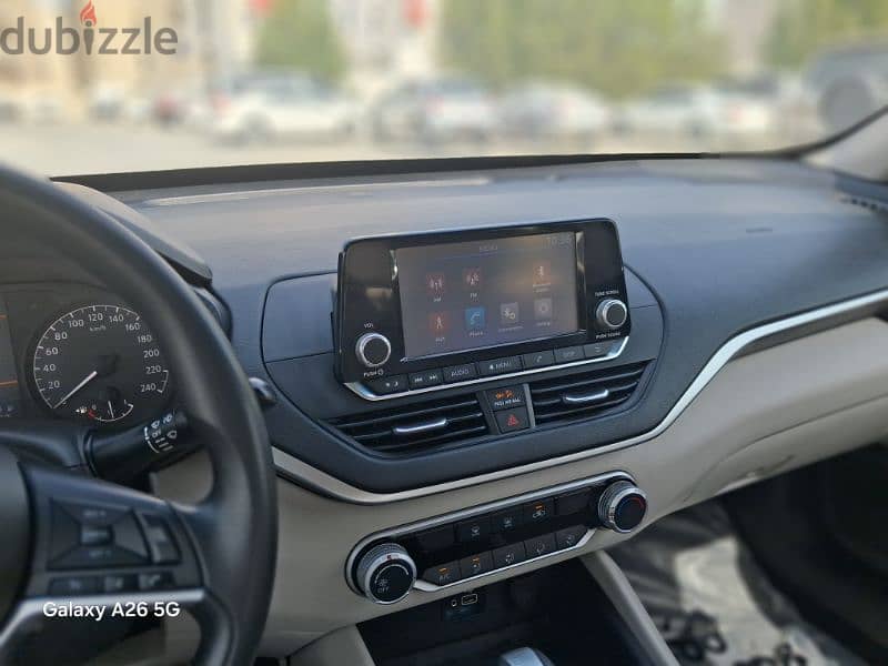 Nissan Altima 2019 8