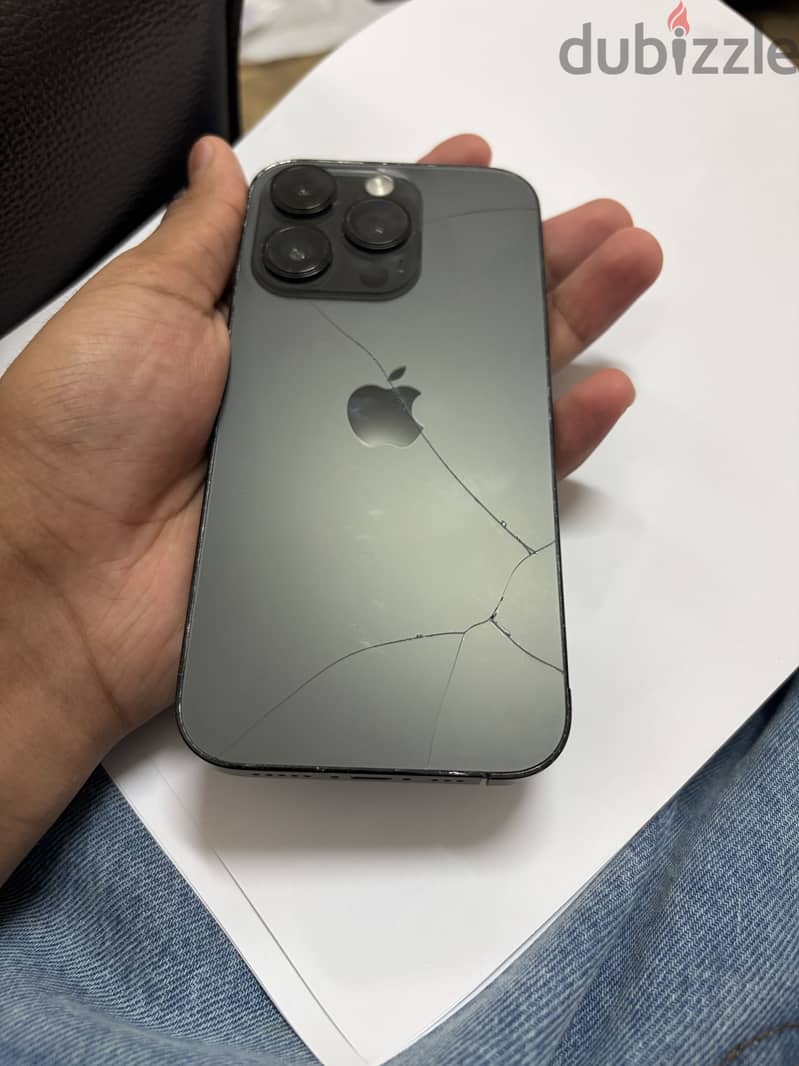 Apple - iPhone 14 Pro 3