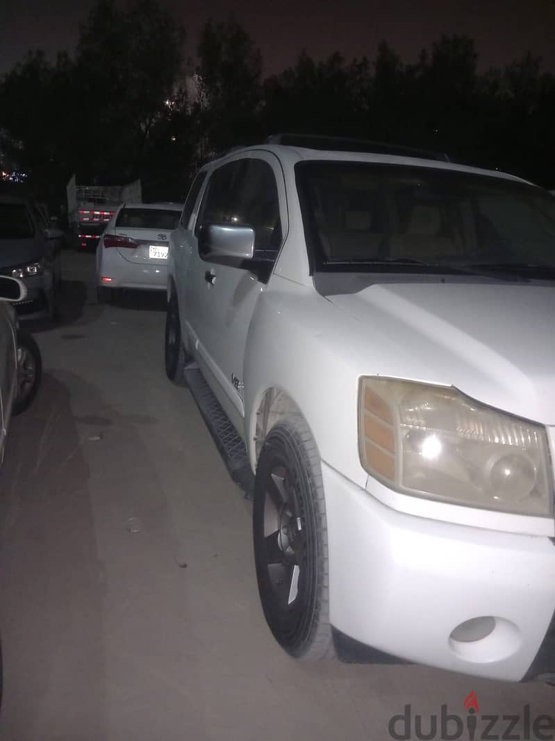 Nissan Armada 2005 1