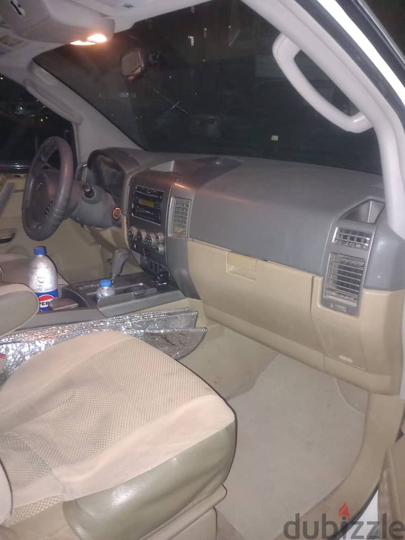 Nissan Armada 2005 8
