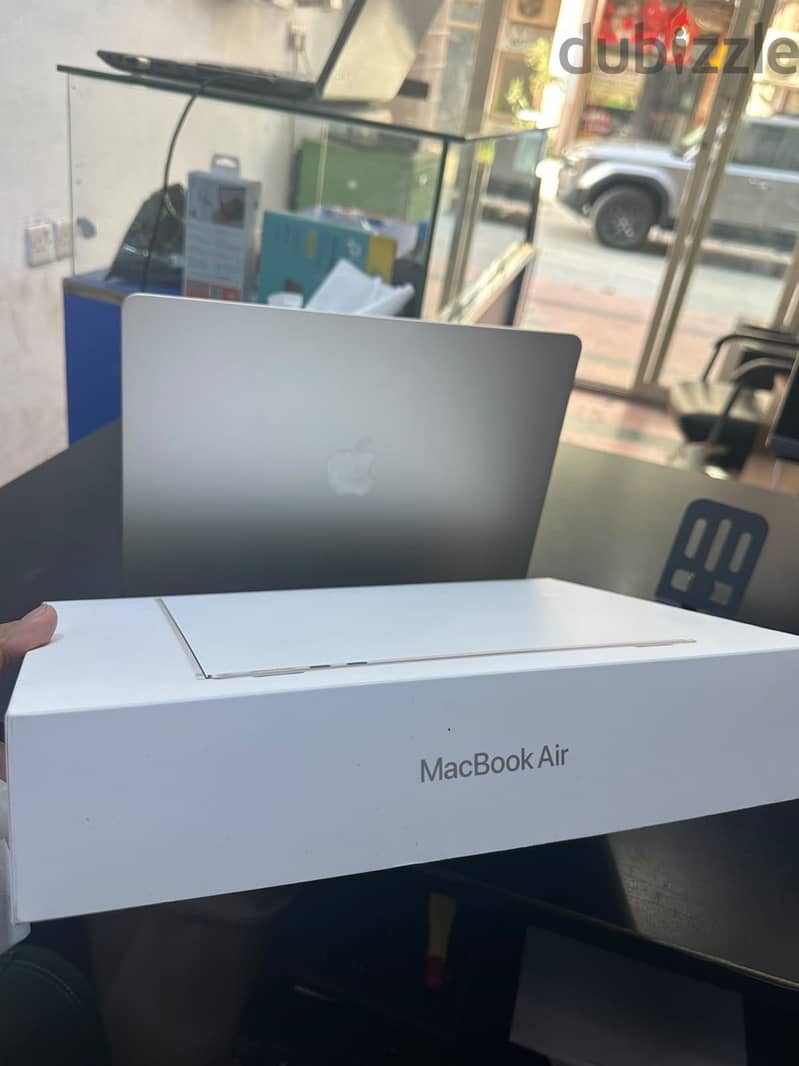MacBook Air M4 4