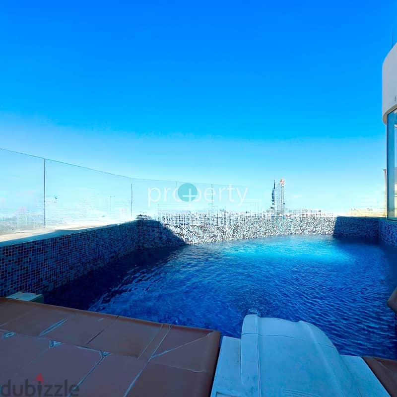4 Bedroom Duplex with Private pool for rent in Granada 2