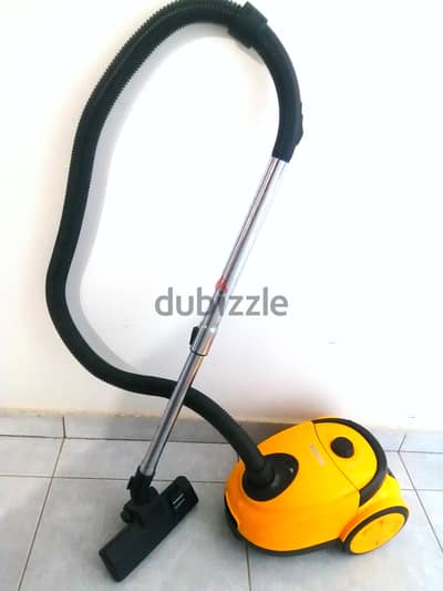Deawoo Vaccum Cleaner for SALE, very good condition