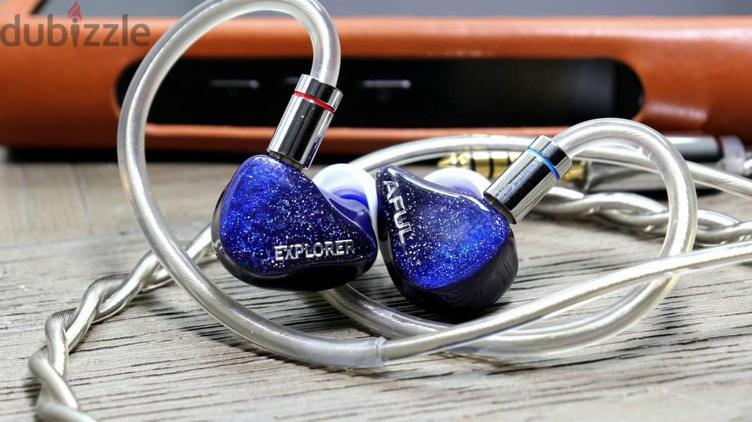 AFUL Explorer 1DD+2BA Hybrid In-Ear Monitors 2