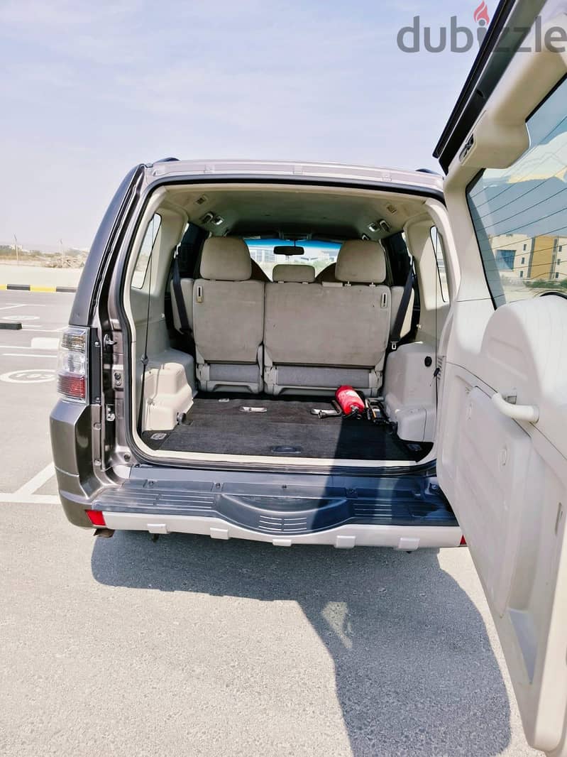 urgent sale mustabishi  Pajero 2013 v6 original paint 7
