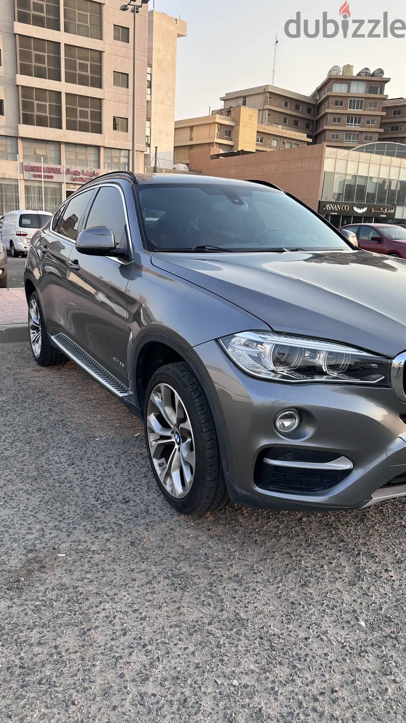 للبيع BMW X6 xDrive35i موديل 2017، 6 سلندر 2