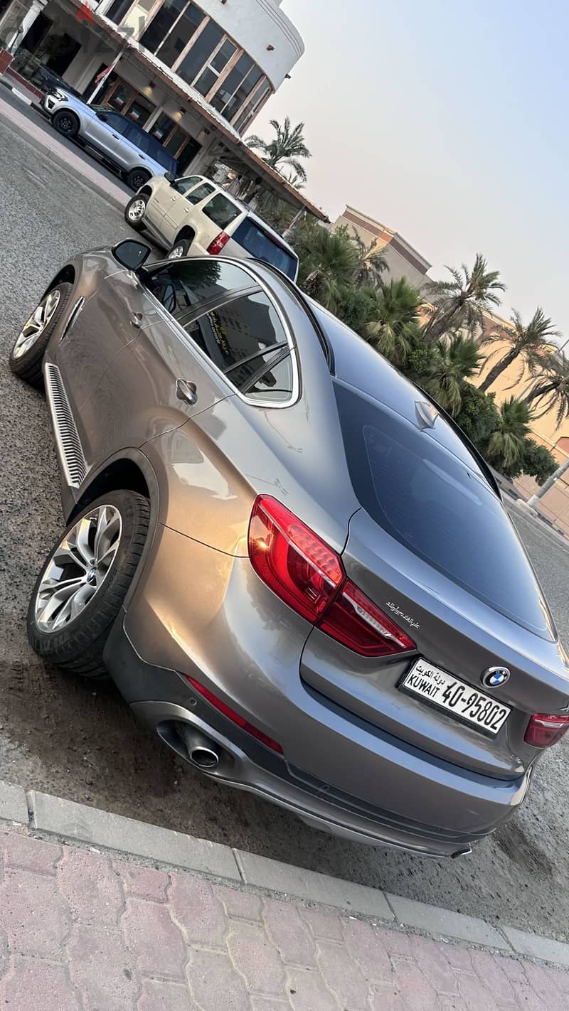للبيع BMW X6 xDrive35i موديل 2017، 6 سلندر 3