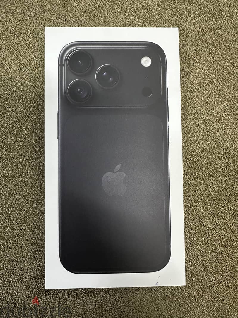Apple - iPhone 18 Pro أيفون ١٨ برو 1
