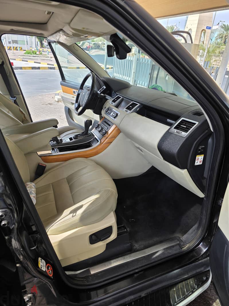 Range Rover Sport 2010 Fully Loaded 5