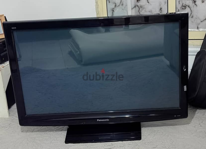 Panasonic 47 inch tv for sale ( not smart tv) 1
