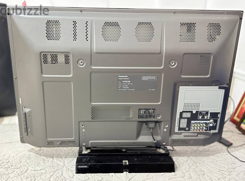 Panasonic 47 inch tv for sale ( not smart tv) 2