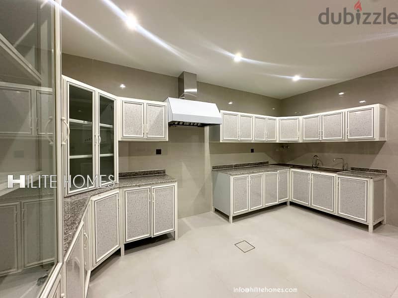 Renovated villa for rent in Qortuba 1