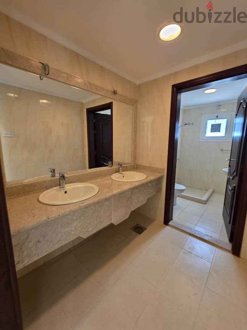Abu fatera _floor for rent 4 bed 4