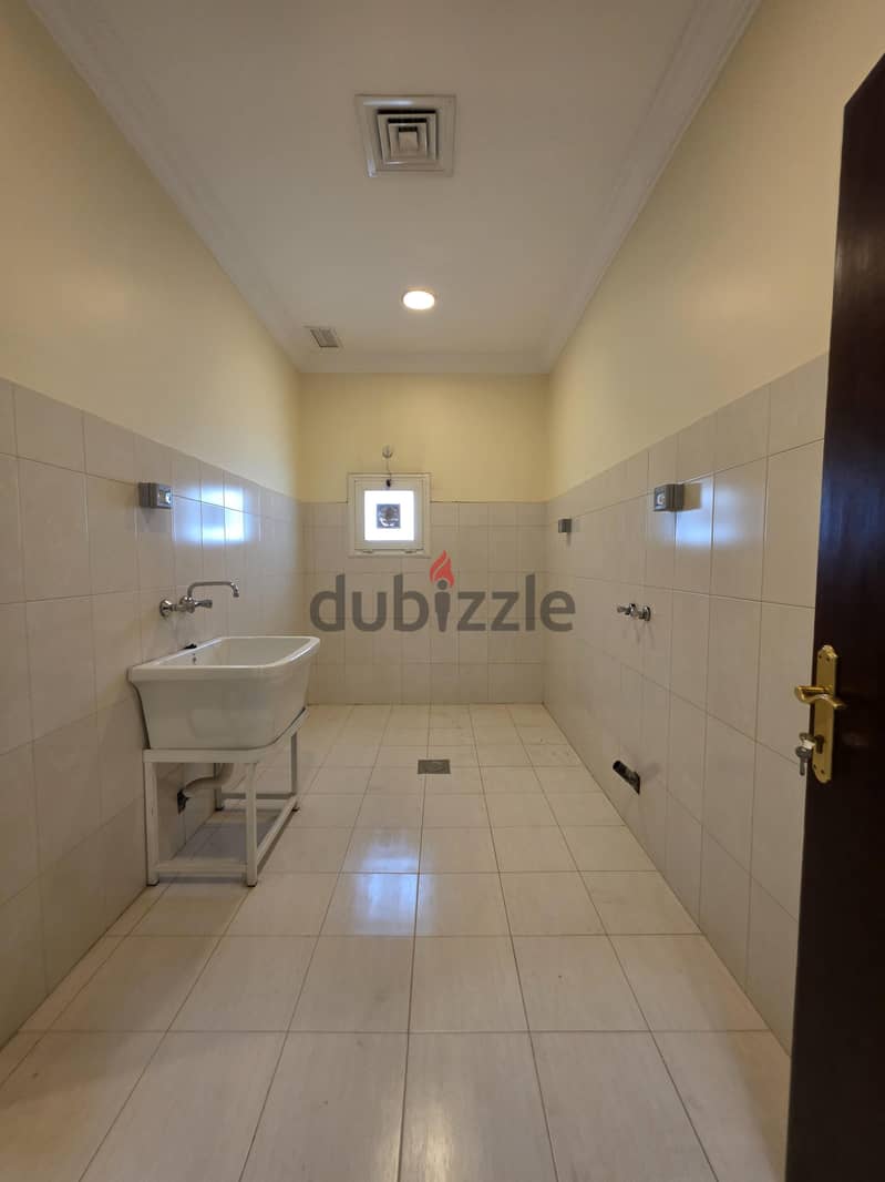 Abu fatera _floor for rent 4 bed 9
