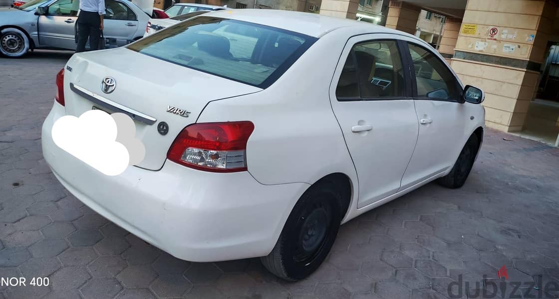 Toyota Yaris 2008 1