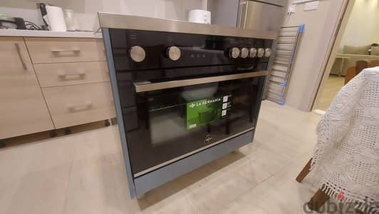 Brand New Unused La Germania Cooker/Oven - Never Connected
