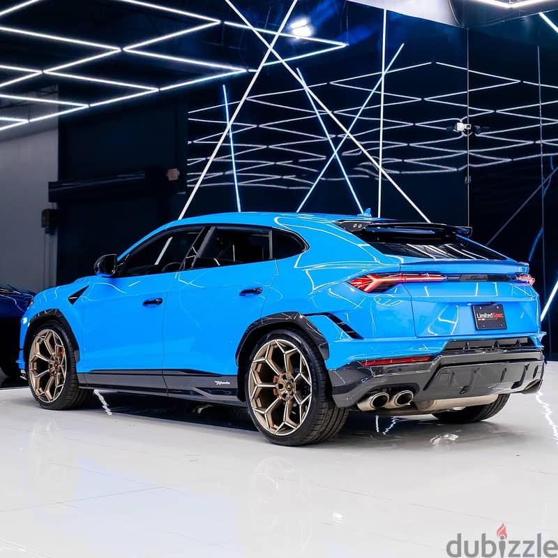 Lamborghini Urus 2024 لامبورغيني أوروس بيرفورمانتي 2