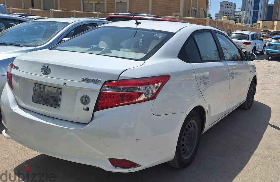 Toyota Yaris 2014 3