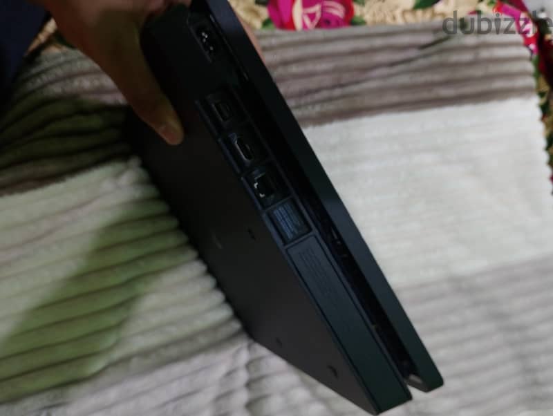 PS4 SLIM 500GB 2